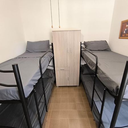 Delfino 19 Apartman Bibione Kültér fotó